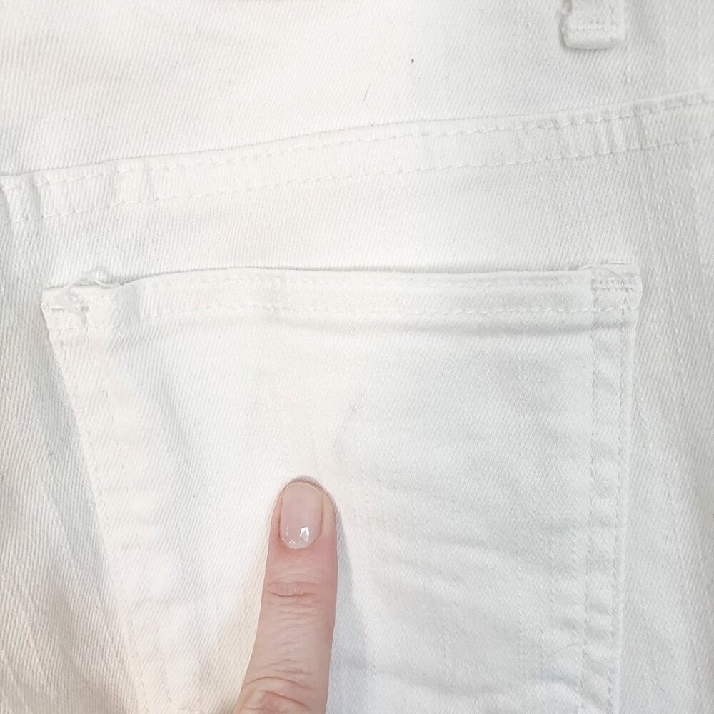 Altar'd State Mid Rise Flare Bell Bottom White Stretchy Jeans Size Small - Picture 9 of 10